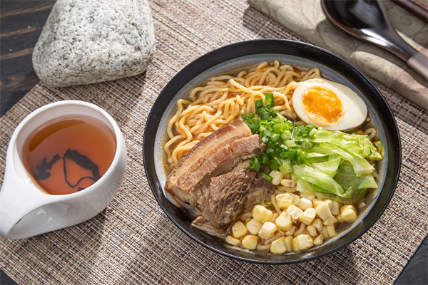 七味日式拉面加盟