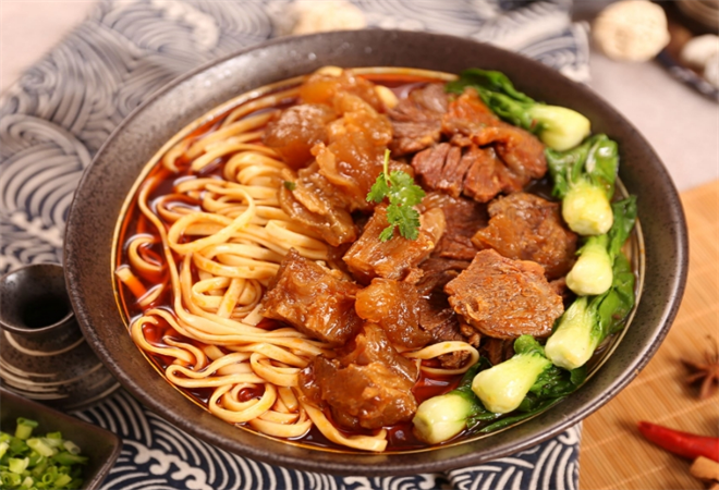 伟德牛肉面加盟