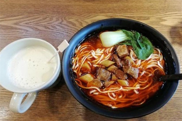 七客牛肉面加盟