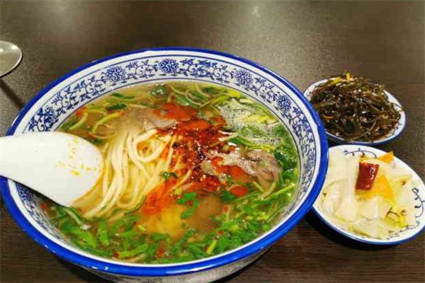 金味牛肉面加盟