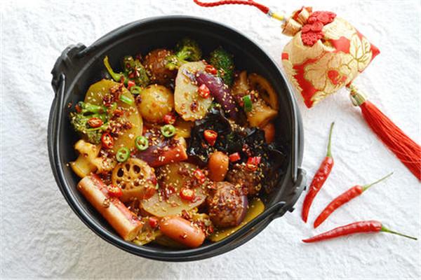仟佰味麻辣香锅加盟