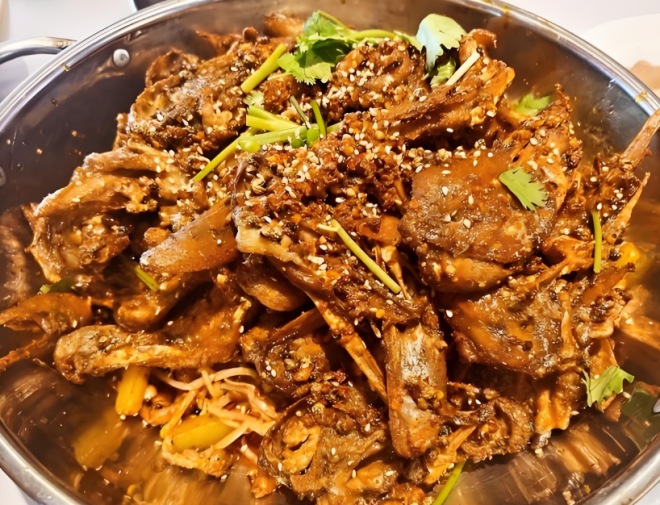 千汇丰渝州干锅鸭头