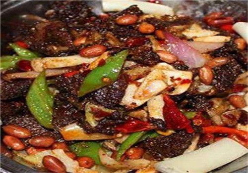 三家寨干锅牛肉加盟