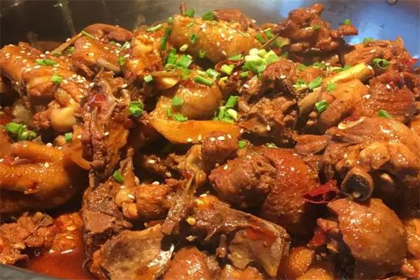 鸡祥煲味鸡公煲加盟