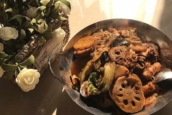 川动力麻辣香锅加盟