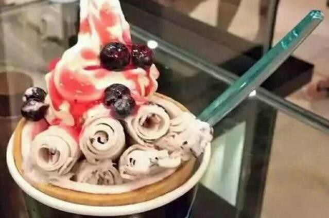 大脸炒酸奶