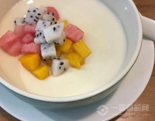 水果爱豆花加盟