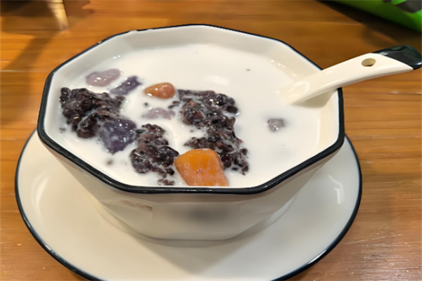 甜品铺子加盟