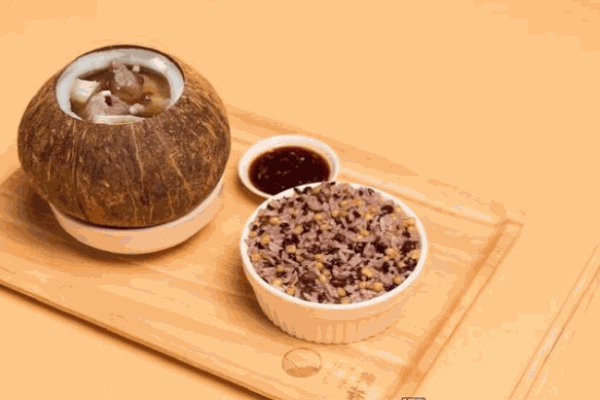隽荟椰子炖品加盟