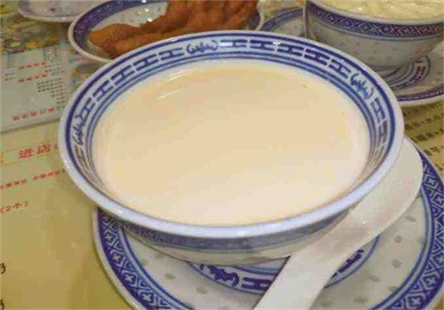广信牛奶甜品世家加盟