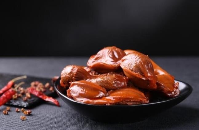 艾小爪卤味食堂