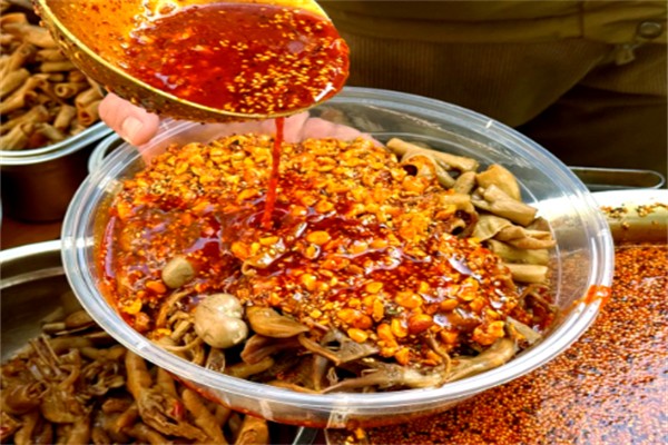 杠上油泼辣卤加盟