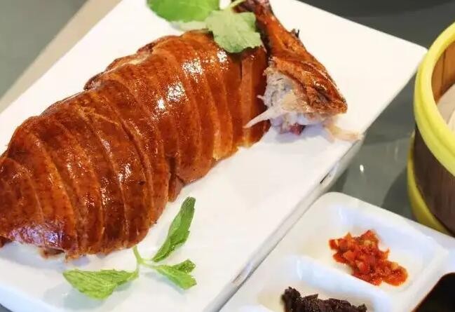 鸭天下手撕烤鸭