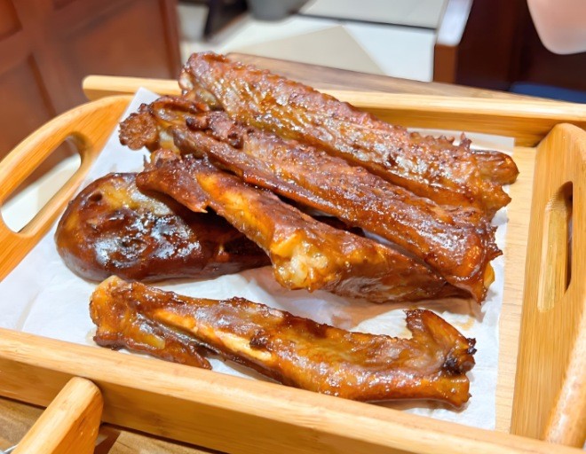 甲丁记烤鹅掌翅加盟