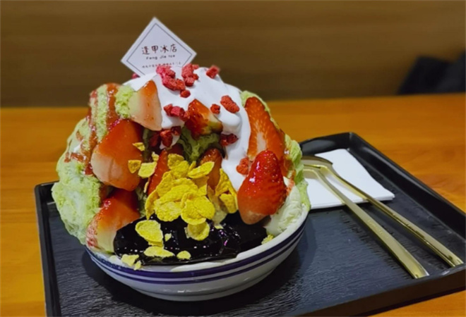 逢甲冰店 逢甲冰店