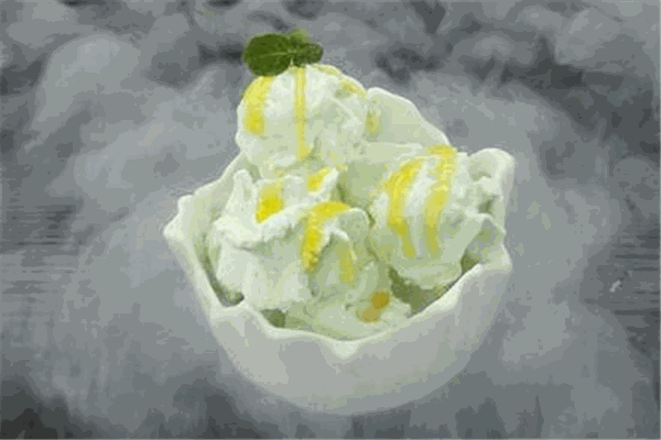 伯诺瓦冒烟冰淇淋加盟