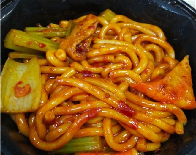 西雅苏新疆炒米粉