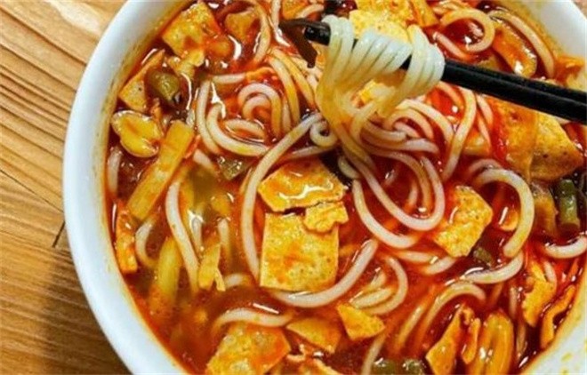 柳三姐螺蛳粉