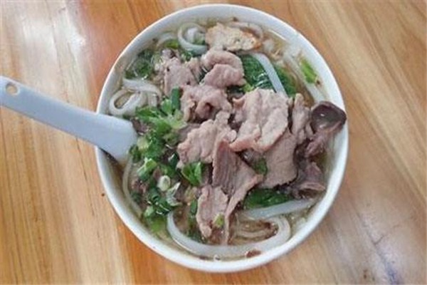 醉猪小八戒潮汕汤粉加盟