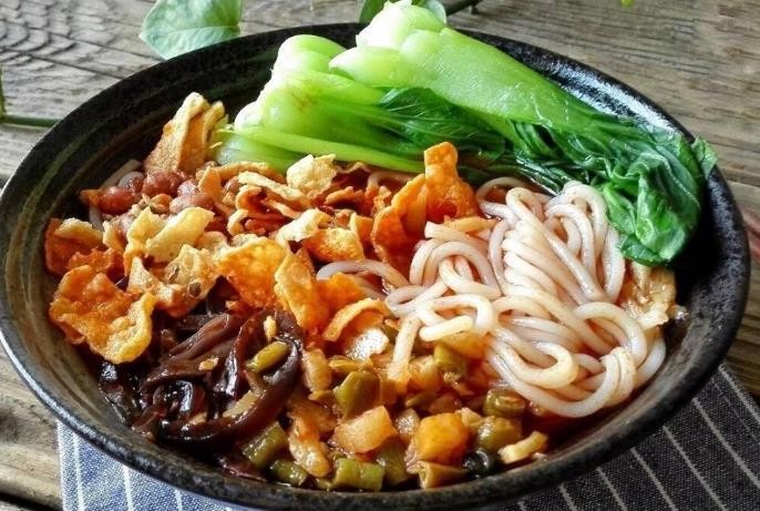 嗦螺人螺蛳粉