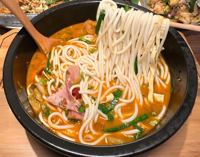 杨仔过桥米线