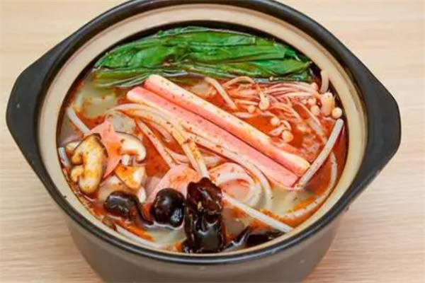 鸿福过桥米线加盟