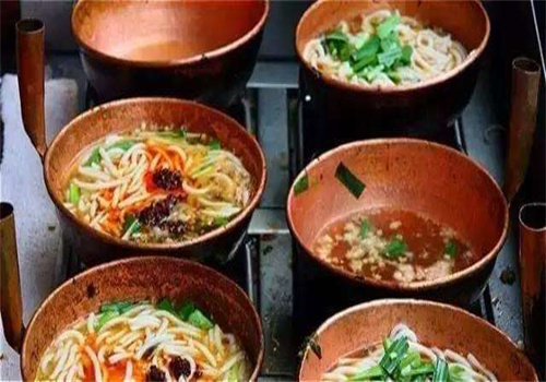 大胡子米线加盟