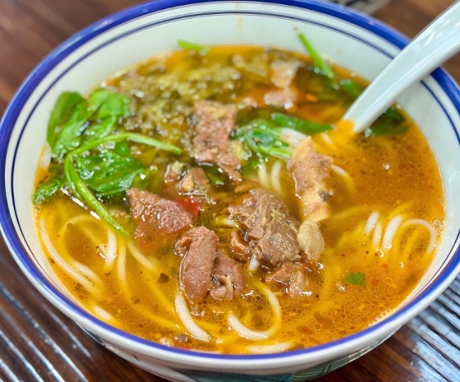 苏巷里生烫牛肉米线 苏巷里生烫牛肉米线