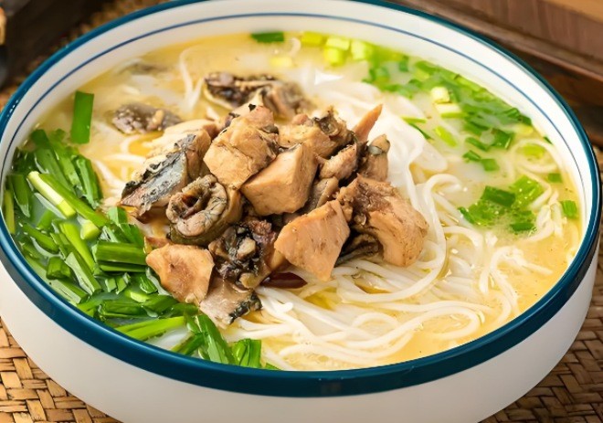 土八方鲜熬土鸡米线加盟