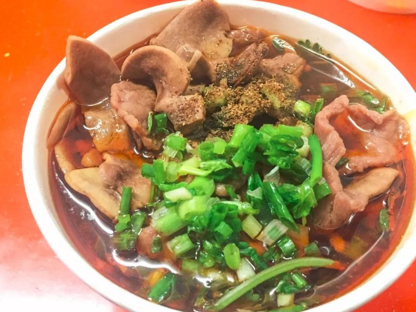 生滚牛肉米线店加盟