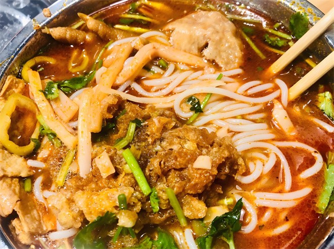尝回佳螺蛳粉