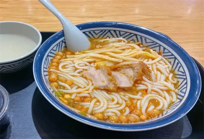 那七爷米粉加盟