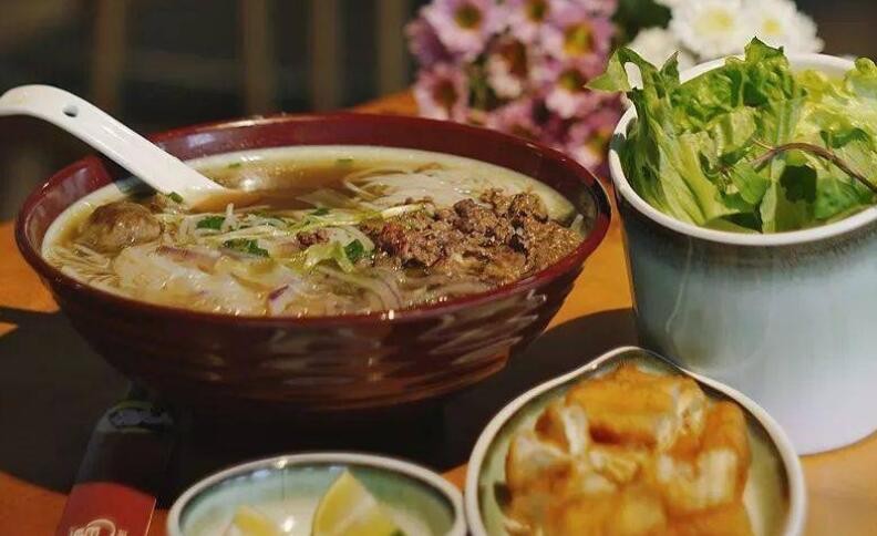 孔雀记忆越南牛肉粉加盟
