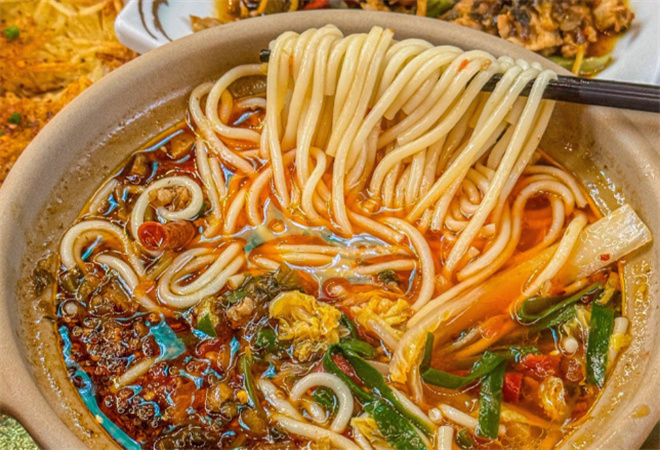 奔跑的小象云南小锅米线 奔跑的小象云南小锅米线