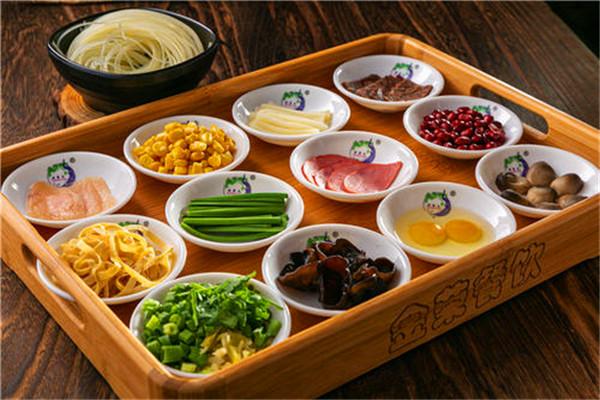 香香缘过桥米线加盟