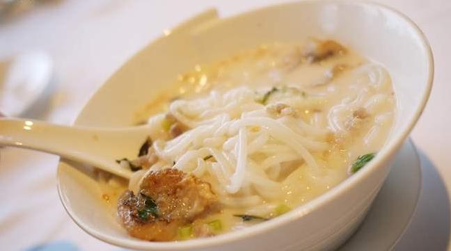 小胖吉鱼汤米线加盟