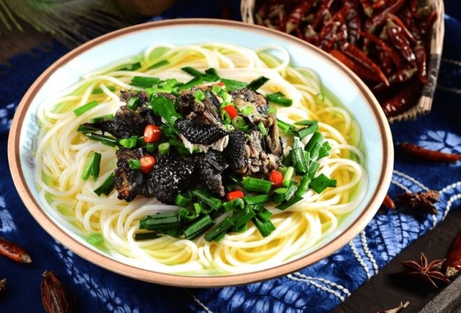 云南乌鸡米线加盟