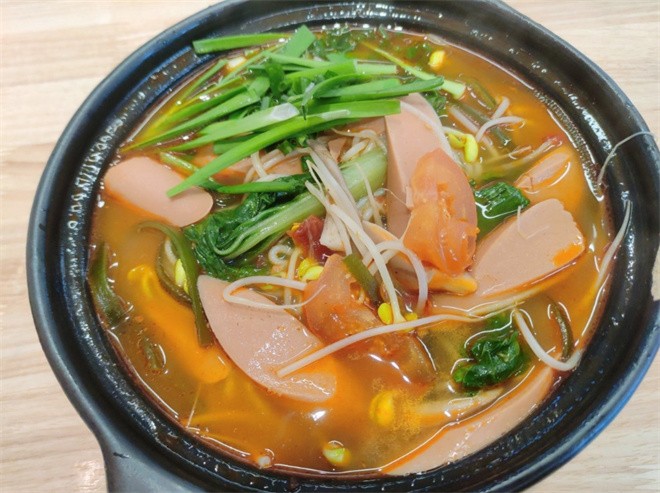 小南爷重庆泡椒米线