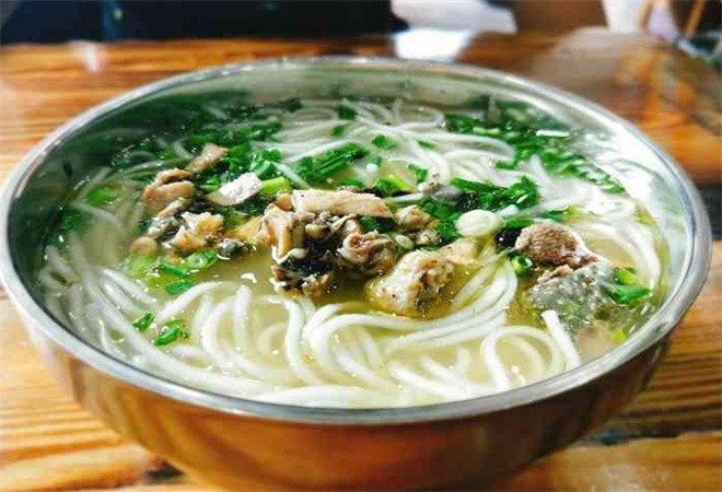 云滋味土鸡米线加盟