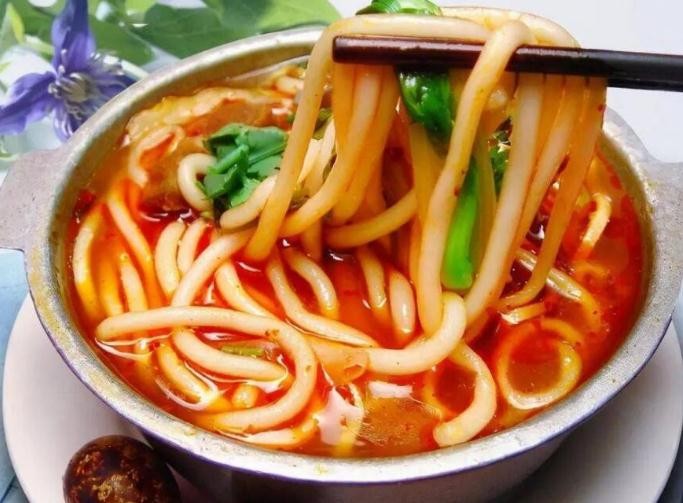 瞧顺嘴酸辣粉土豆粉