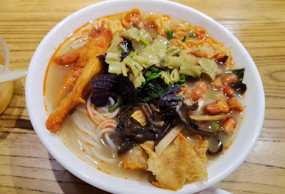 龙柒螺蛳粉