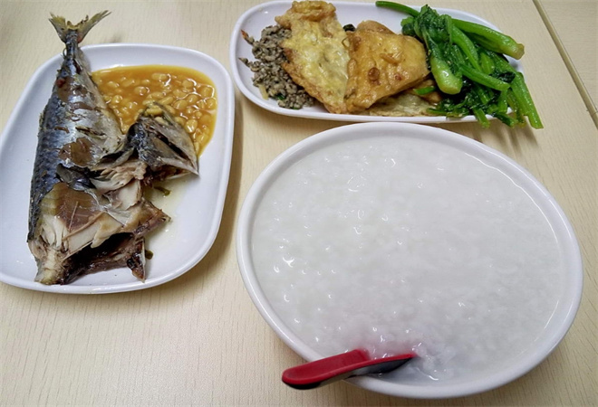 潮汕杂咸粥 潮汕杂咸粥