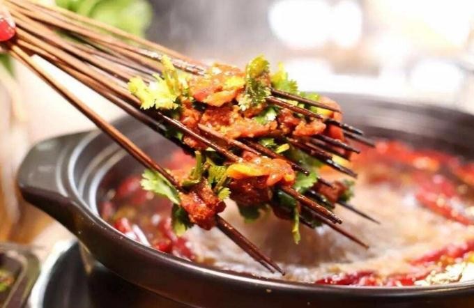 网红串串店加盟