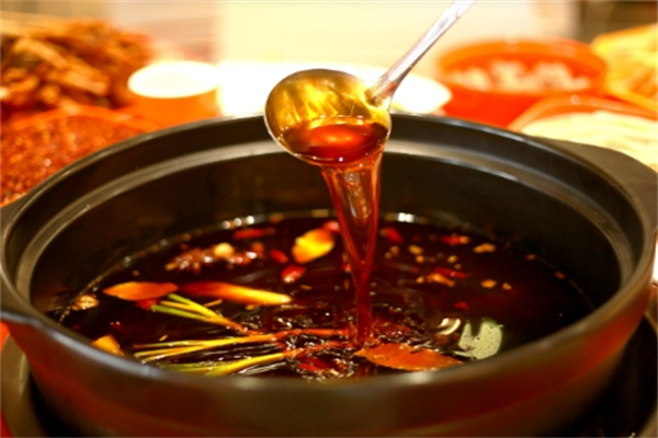 龙窖砂锅串串香加盟