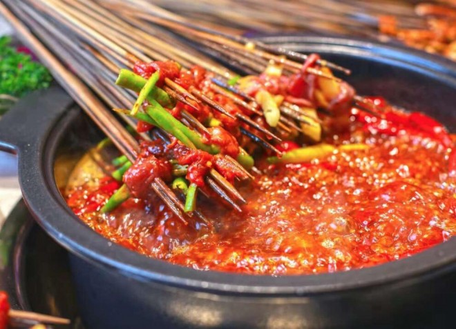 嗨顿串串