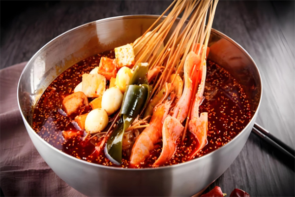 季季火麻辣串加盟