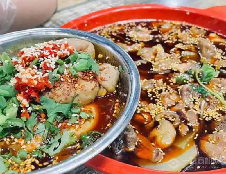 谢彬肥肠鸡冷锅串串加盟
