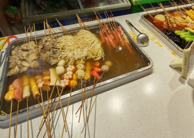 钟亮串串香加盟