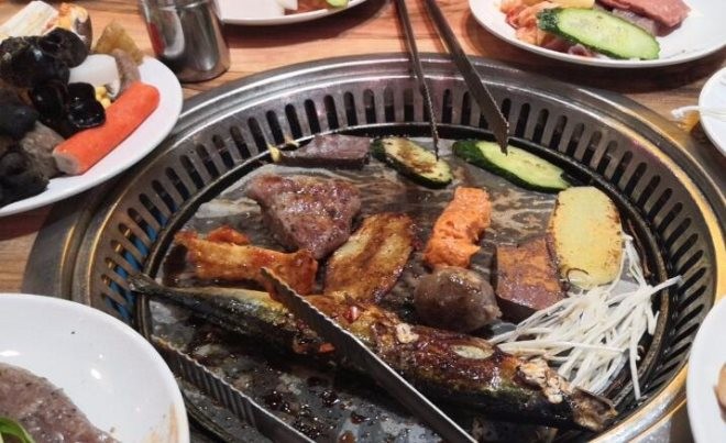 味芝树牛排烤肉自助加盟