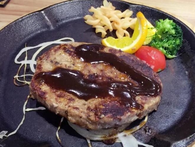 臻斯味牛排自助餐厅加盟